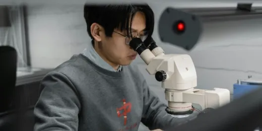 Material scientists using Constructor Research